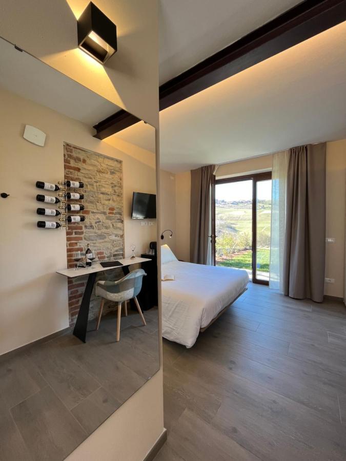 Hotel Le Cornici - Cascina Di Charme Diano dʼAlba Exterior foto