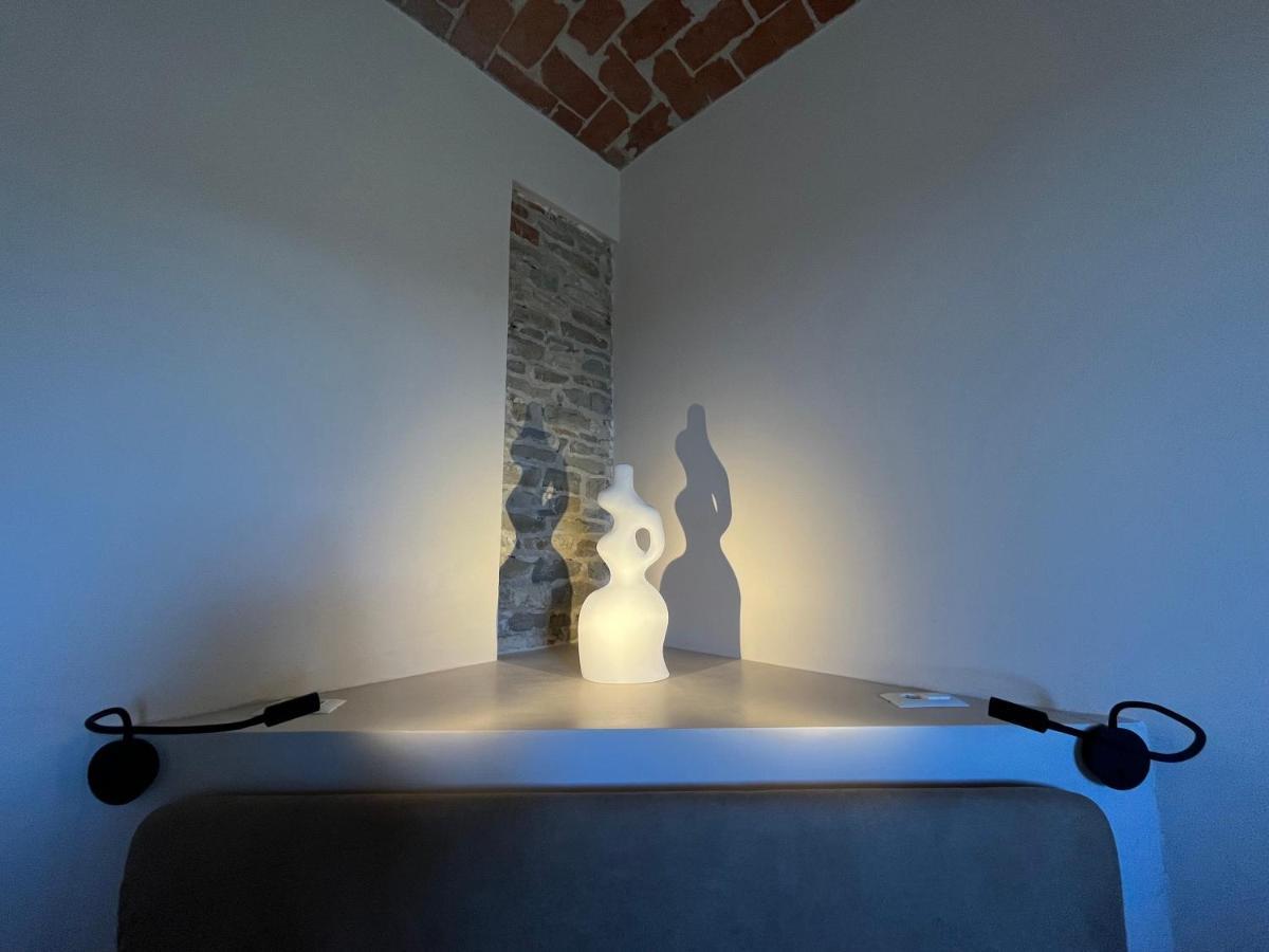 Hotel Le Cornici - Cascina Di Charme Diano dʼAlba Exterior foto
